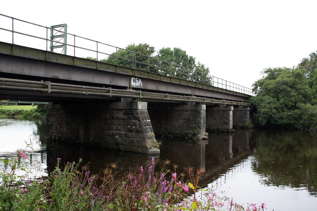 Totnes: Eisenbahnbrücke über den River Dart