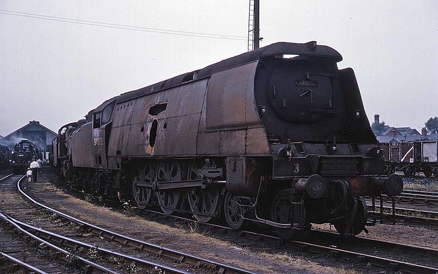 A sorry sight - 34073 at Eastleigh