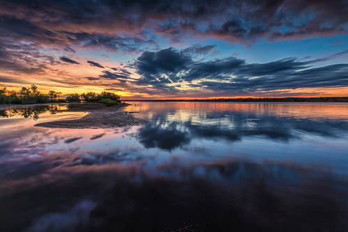 sunrise dawn daybreak clouds reflections mirror pond lakechatfield chatfieldstatepark colorado landscape landscapes