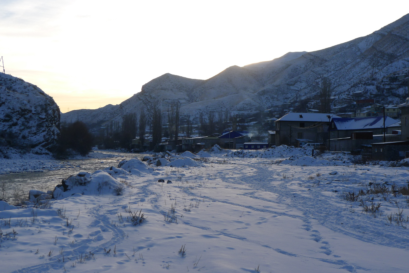 Дагестан: поездка в Аваристан (Хебда - гостевой дом, село, зиярат) P1140709