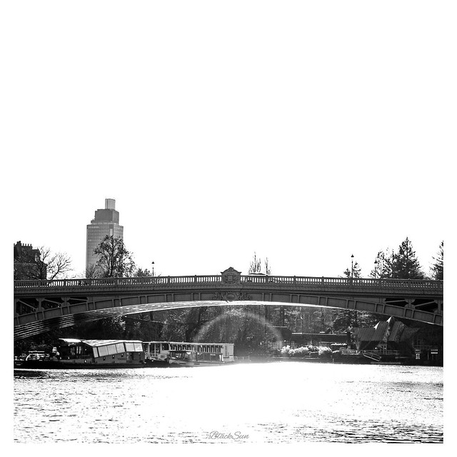 La tour Bretagne & le pont Général de la Motte Rouge