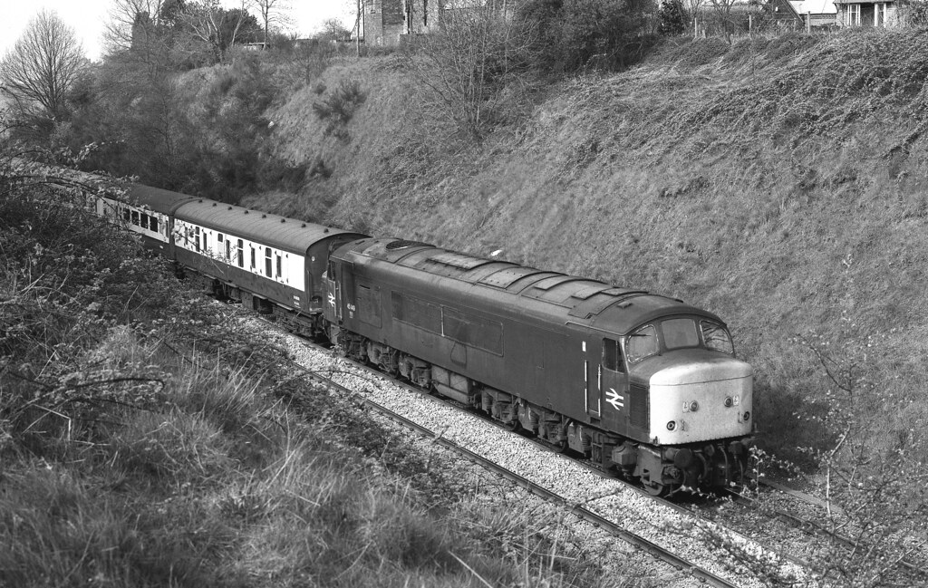 Almost there. | Class45 45149 is almost at the top of the Li… | Flickr
