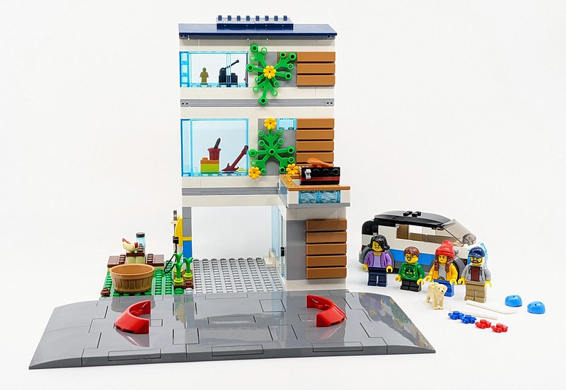 60291: Family House Set Review