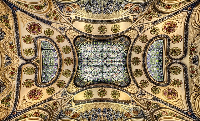 Art Nouveau Ceiling / Grand Hotel Cuatro Naciones - Restaurant Salón Comedor-