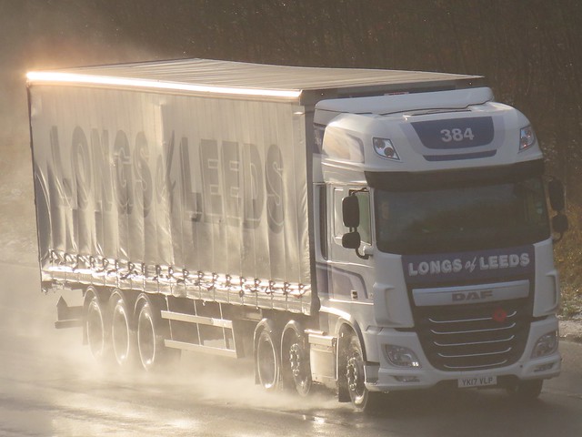 Longs Of Leeds, DAF-XF (YK17VLP) On The A1M Northbound