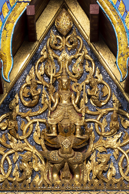 Narayana on Garuda, Phra Ubosot, Wat Rakhang Khositaram
