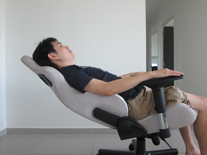 Martiangear Astronaut (Fabric) Gaming Chair - Reclining