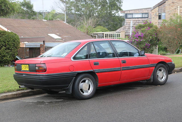 1990 Toyota Lexcen (T1)
