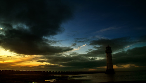 england sky lighthouse clouds europe britain outdoor wintersolstice newbrighton perchrock geotagged wirral ©2019tonysherratt â©2019tonysherratt geo:lat=5344345903 geo:lon=304029664 sunset 20191221163726