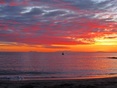 andalucia atardecer puestadesol marbella málaga sunset spain photography landscape nature nubes naturaleza cielo cloud mar mediterráneo mediterranean paisaje playa