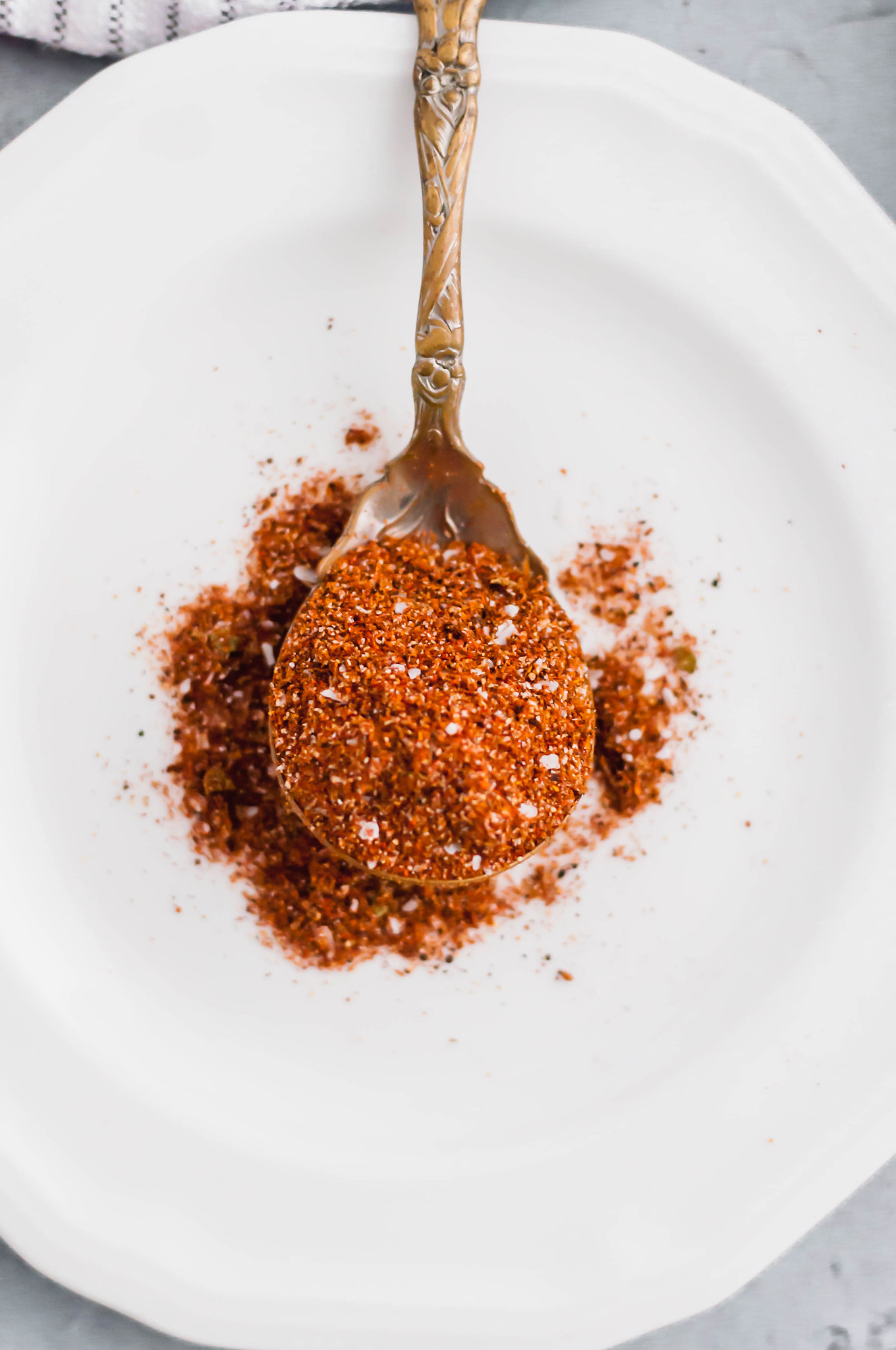 This Fajita Seasoning Recipe will make you forget the store-bought stuff. Using pantry staples, make your own spicy, smoky fajita seasoning just how you like it. No natural flavors or weird ingredients in this homemade spice mix.