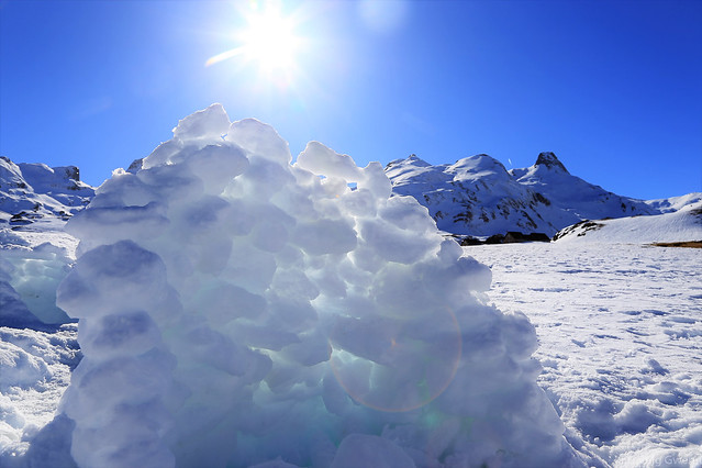 Mur de neige - cirque d'Anéou sous la neige