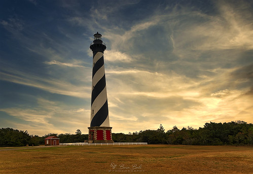 photography landscape architecture lighthouse sunset dusk clouds sky travel capehatteraslighthouse capehatteras outerbanks obx northcarolina nc usa us sonyalpha7iiiilce7m3 alpha7iiiilce7m3 ilce7m3 sonyalpha7iii sonyilce7iii sonyalpha7 sonyalpha sony sonyfe2870mmf3556oss fe2870mmf3556oss 2870mm buxton