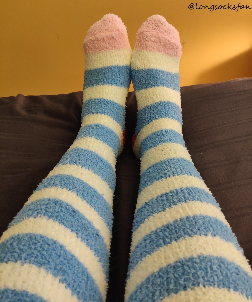 Stripey fuzzy otk fuzzy socks | longsocksfan | Flickr