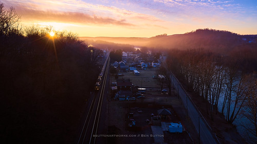 sunrise sun morning trains railroad csx csxk677 dawn haze river dawson pa csxpittsburghsub dji djiimage djipro djiglobal djimavic2pro drone dronephotography aerial aerialphotography