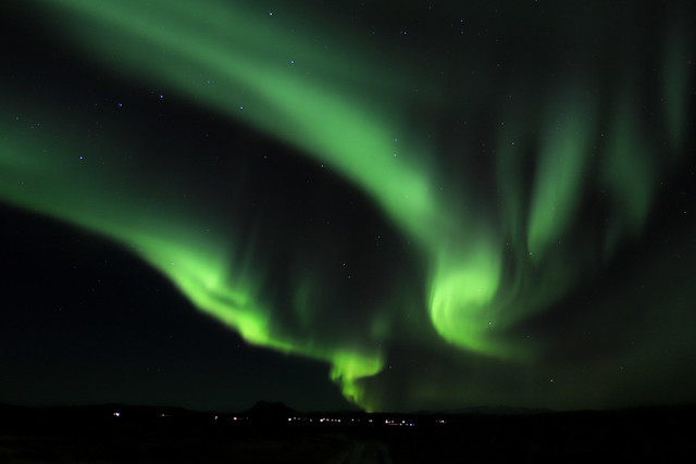 Synchronised auroras, Iceland