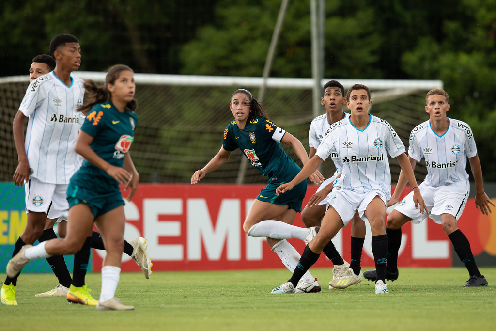 Jogo-treino - Seleção Feminina x Sub-16
