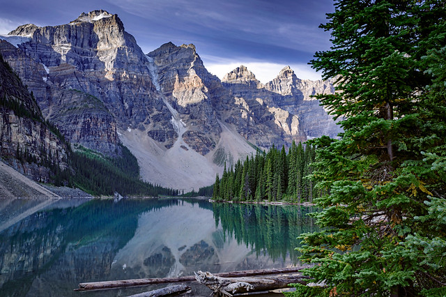 Moraine Lake in the Canadian Rockies at sunrise