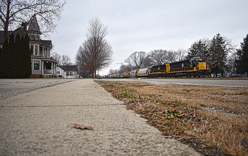 train trains railroad railfan railfanning drei decaturandeasternillinois wamx sd45 sd402 wamx4236 illinois sidewalk atwood atwoodil atwoodillinois