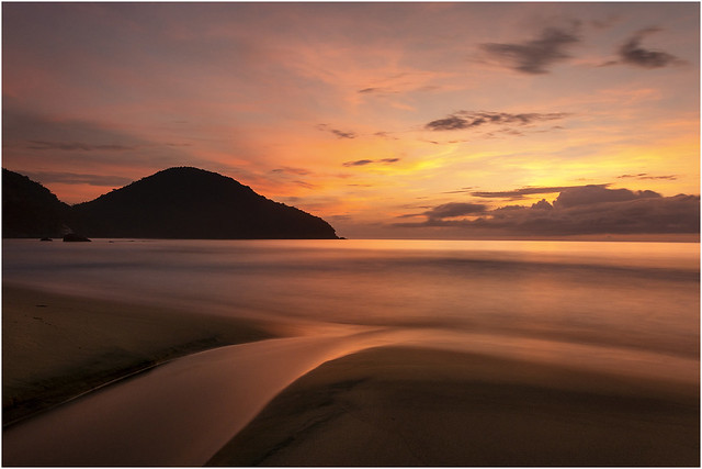 Amanhecer - Praia Vermelha do Norte -Ubatuba-SP