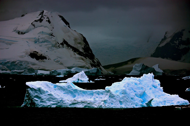 Dreary and Glory of Antarctica