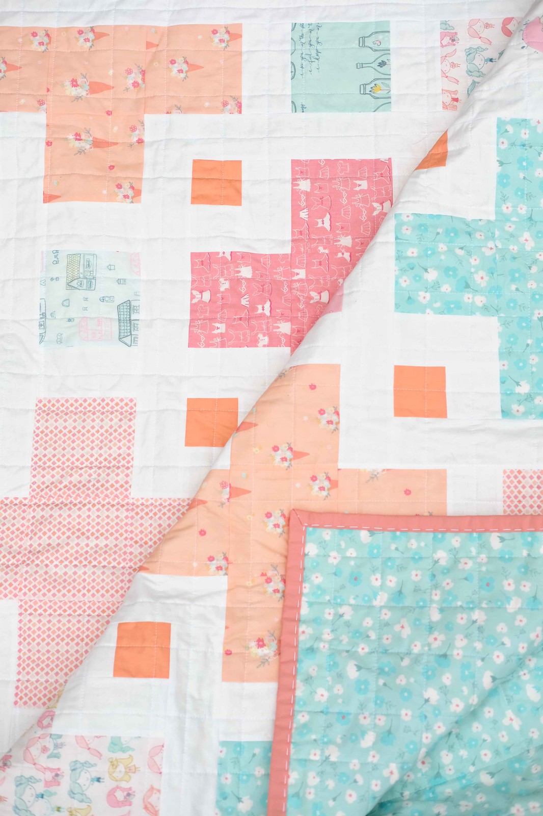 The Violet Quilt in Daydream - Kitchen Table Quilting
