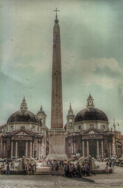 Roma Piazza del Popolo, before Corona.