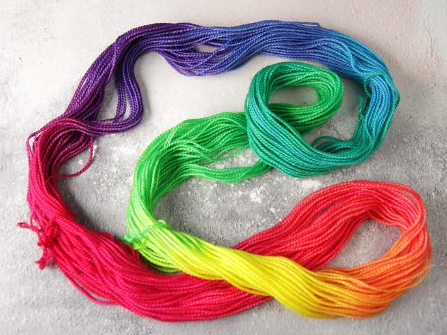 Favourite Sock Minis – pure Merino wool superwash 4 ply / fingering hand dyed yarn 20g miniskeins – ‘Lollipop’
