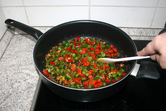 33 - Braise bell pepper / Paprika andünsten