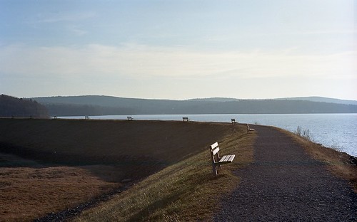 bench | by SvanessaS