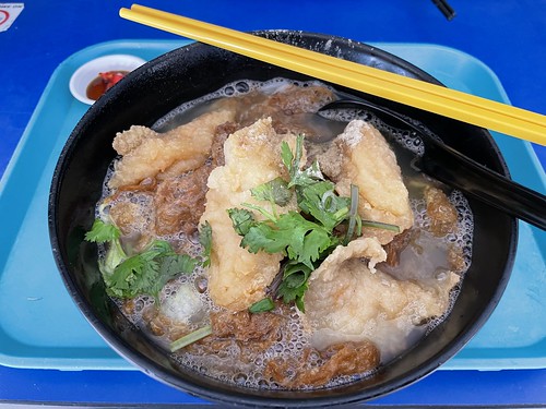 Fried Fish Meat Bee Hoon Soup