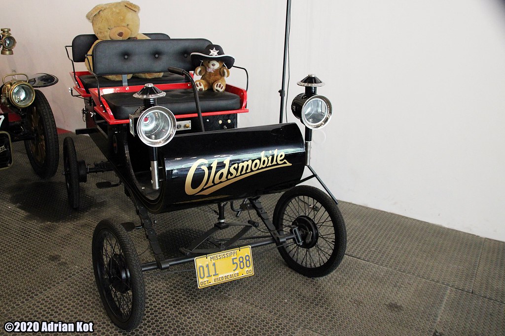 1901 Oldsmobile Curved Dash