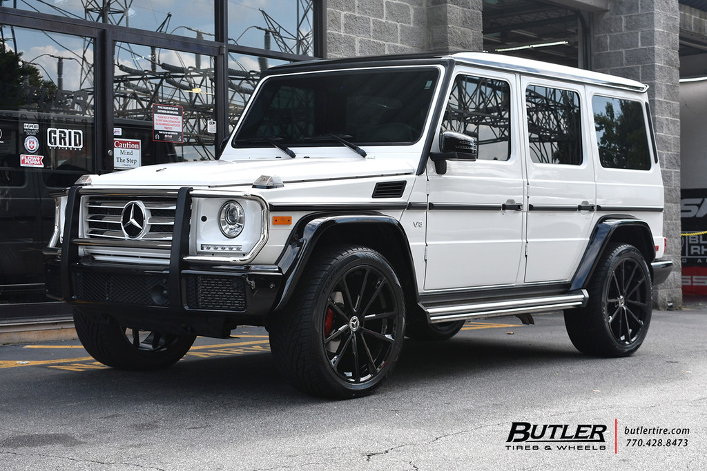 Mercedes G550 with 22in Mandrus Wolf Wheels and Toyo Proxes ST Tires
