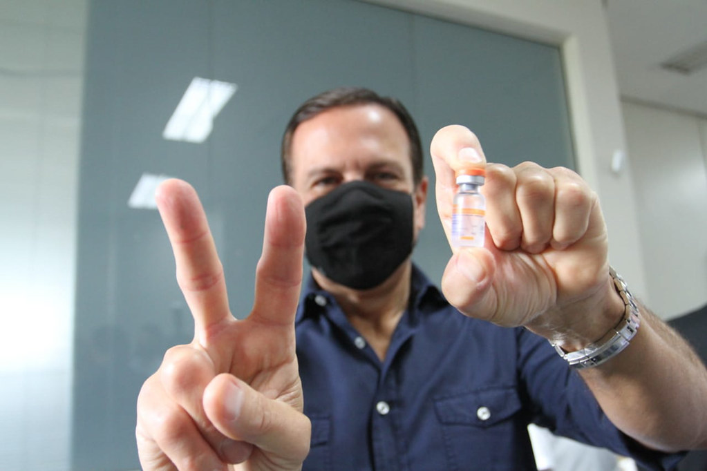 Governador João Doria acompanha o início da imunização em Ribeirão Preto