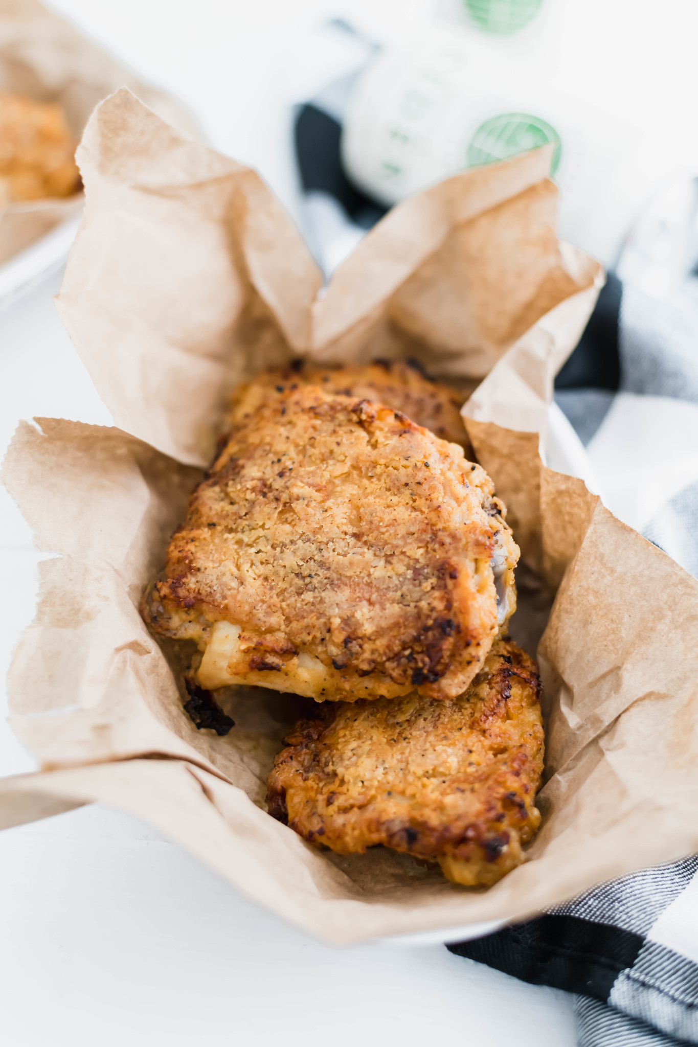 Love fried chicken but hate frying food at home?! This Oven Fried Chicken is perfeclty crispy, juicy and super flavorful. Perfectly spiced and super tender from a buttermilk marinade.