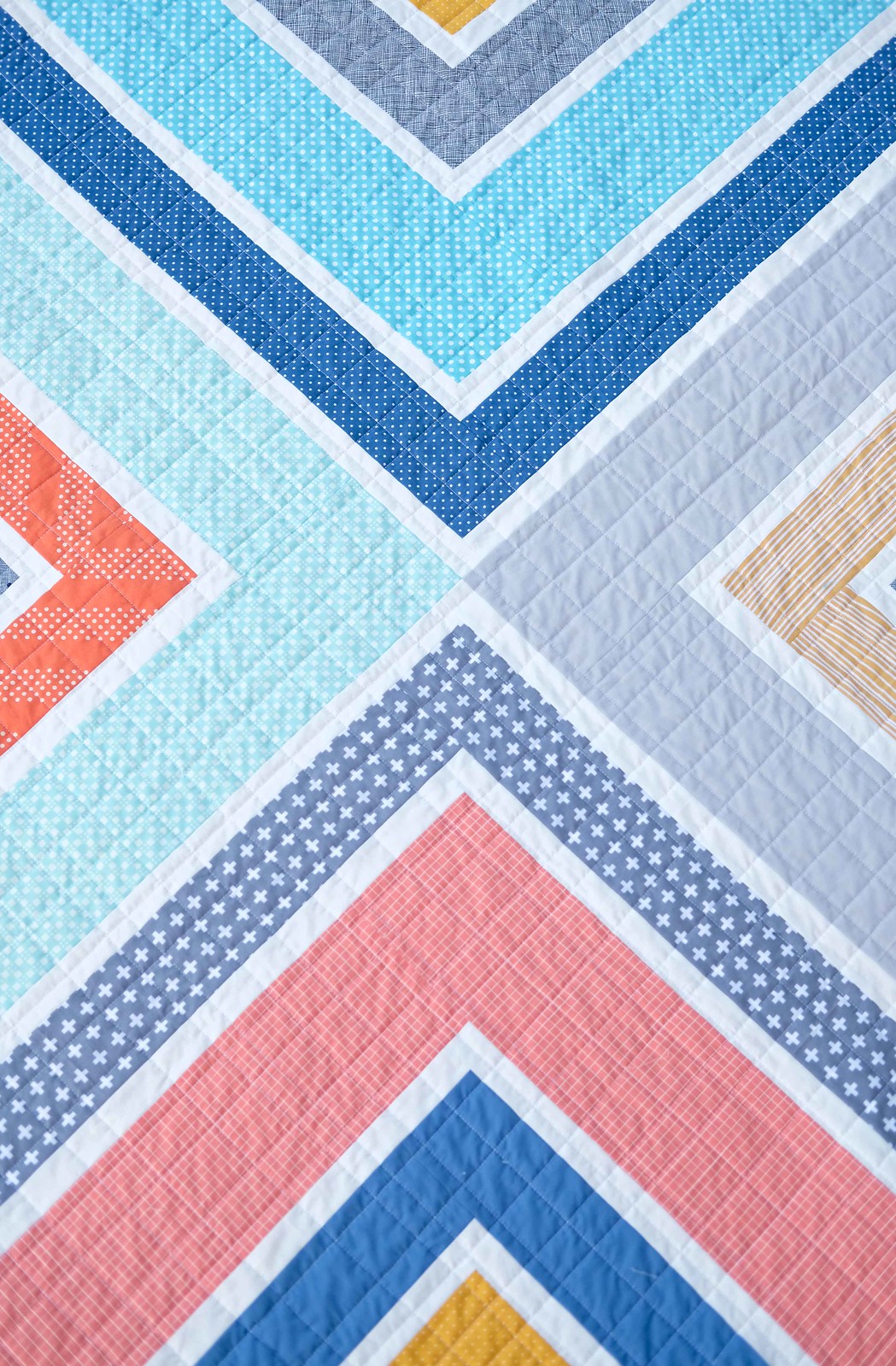 A Baby Size Sylvie Quilt - Kitchen Table Quilting