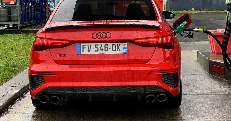 Essai Audi S3 Berline rouge Tango 2021
