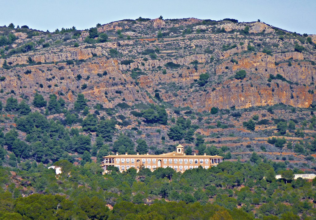 Monasterio de las Carmelitas Descalzas de Serra desde la ermita - Nàquera - València