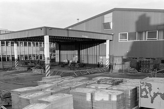 Factory, Glengall Rd, Peckham, Southwark, 1989 89-1i-52