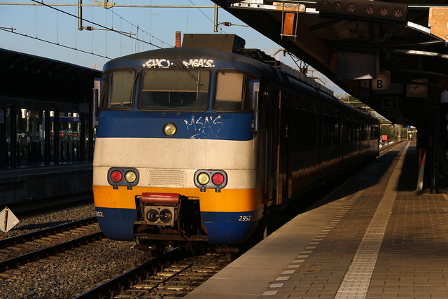 2020-08-24; 0168. SGMM-3-2952 als trein 7069. Apeldoorn.