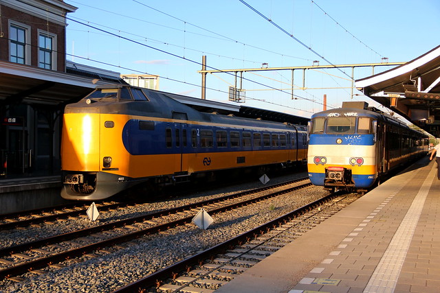 2020-08-24; 0166. ICM-3-4033 als trein 1770 en SGMM-3-2952 als trein 7069. Apeldoorn.
