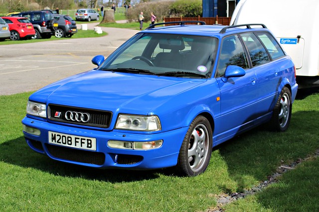 017 Audi RS2 Avant (1995) M 208 FFB