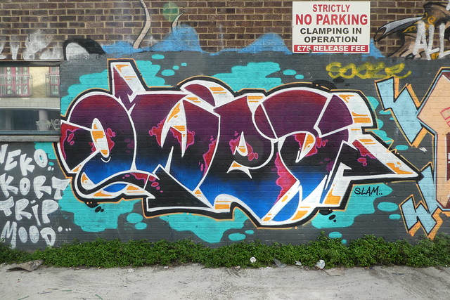 Owed graffiti, Shoreditch