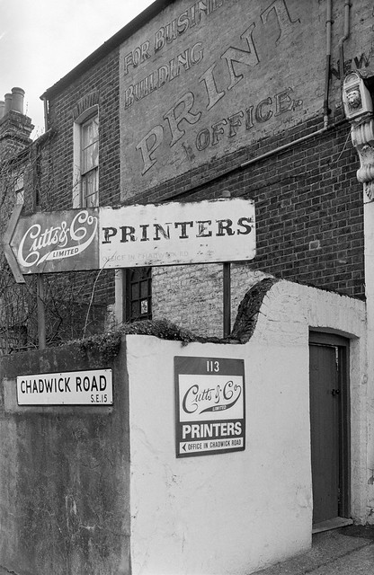 Printers, Chadwick Rd, Peckham, Southwark, 1989 89-2b-46