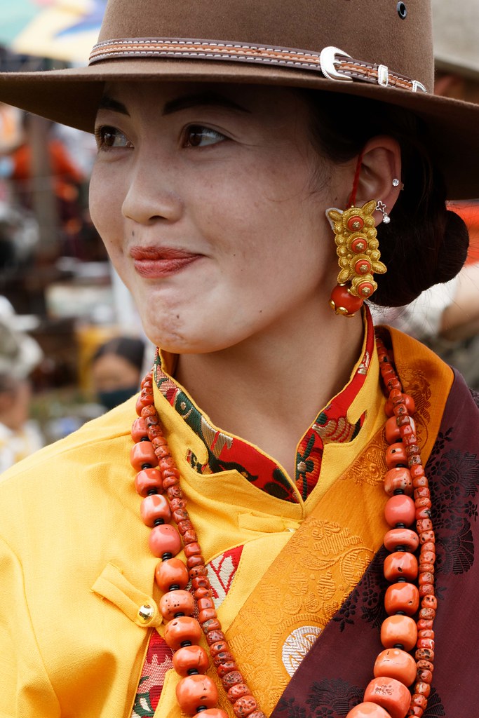 Sichuan Tibetan portraits