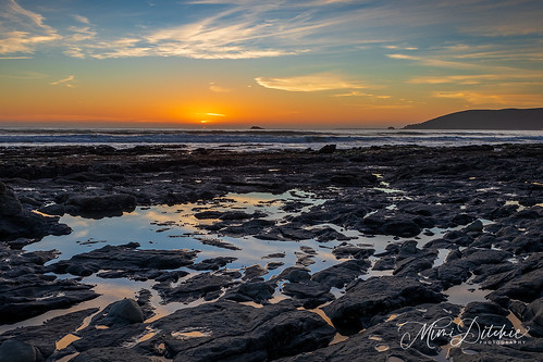 shellbeach lowtide seascape sunset mimiditchie mimiditchiephotography getty gettyimages reflections rockyshore rockformations