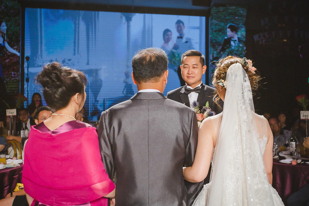 [婚禮攝影]哲諄育琪 幸福喜宴@大直典華-最專業的團隊完成每場完美婚禮紀錄，拍的不只好更要快! #婚禮攝影