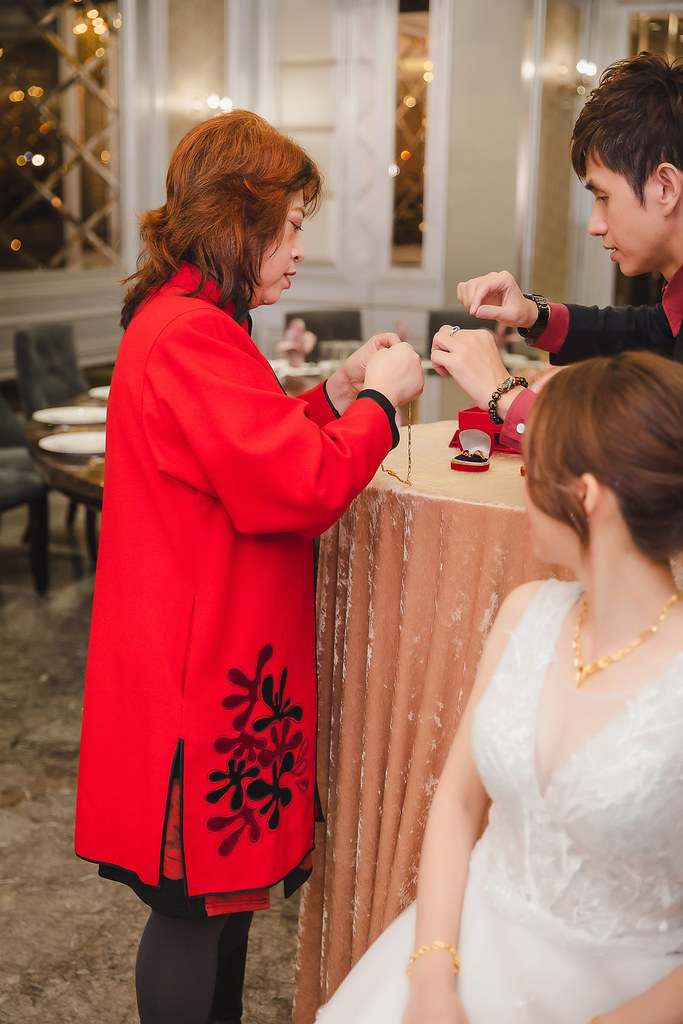 [婚禮攝影]冠宇佳臻文定儀式@鉅星匯國際宴會廳-最專業的團隊完成每場完美婚禮紀錄，拍的不只好更要快! #婚禮拍立得