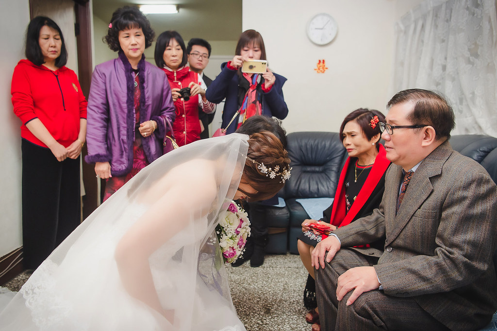 [婚禮攝影]岳錚韋伶 文定迎娶儀式@自宅-最專業的團隊完成每場完美婚禮紀錄，拍的不只好更要快! #即拍即印
