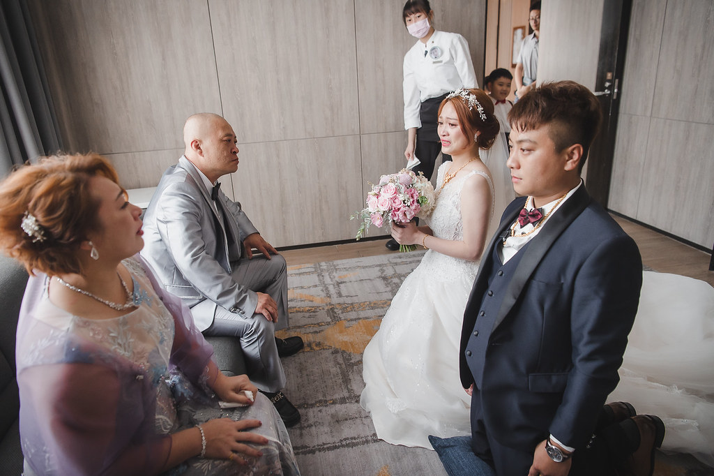 [婚禮攝影]家偉吟潔 文定迎娶午宴@礁溪寒沐酒店-最專業的團隊完成每場完美婚禮紀錄，拍的不只好更要快! #婚攝作品